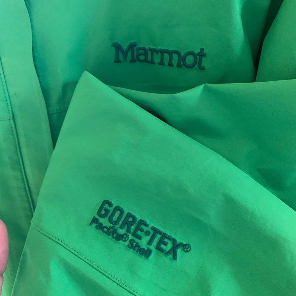 Marmot Gore Tex Women’s Raincoat